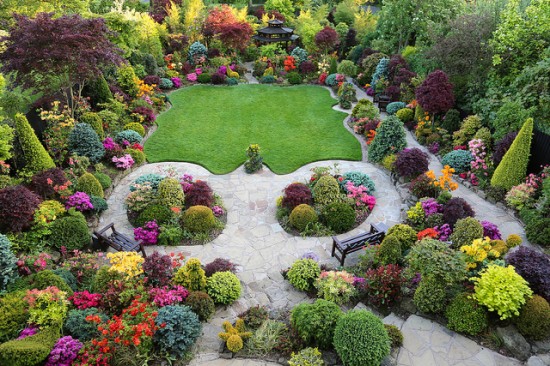 Tony and Marie Newton's Suburban Garden